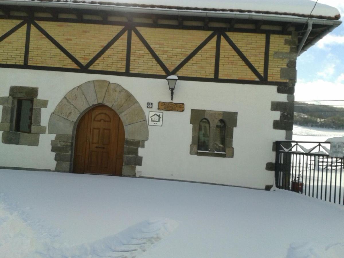 شقة Casa Rural Oihan - Eder Espinal-Auzperri المظهر الخارجي الصورة